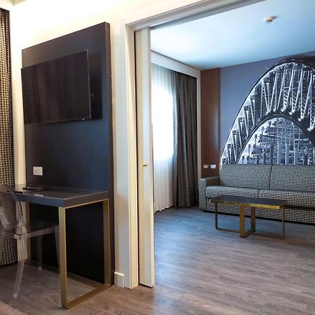 The Sydney Hotel Bolonia Exterior foto