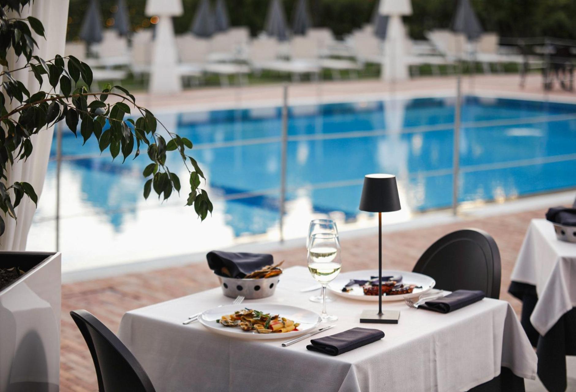 The Sydney Hotel Bolonia Exterior foto